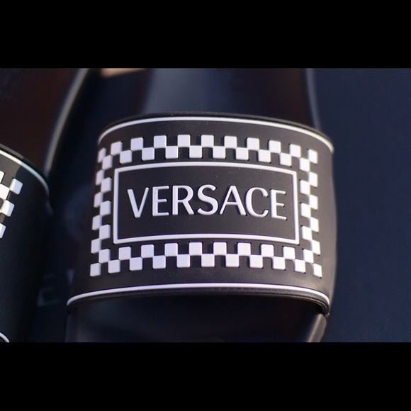 [SOLD] Vintage Box Logo Slides - Picture 3 of 9